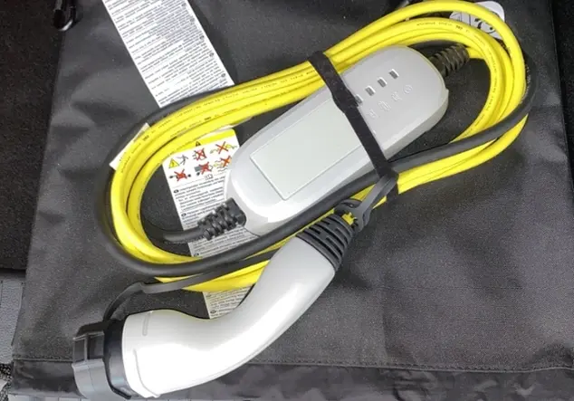Angebotsdetails Volkswagen Caddy 5 Life Maxi 'GOAL' 1.5 eHybrid KLIMA Grau (Indiumgrau Metallic)