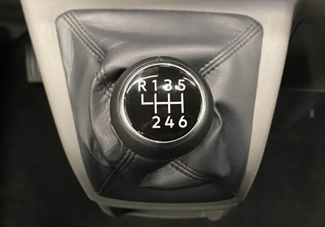 Angebotsdetails Volkswagen up! move up! / Radio CD mp3 AUX-In Weiß (Candy-Weiß)