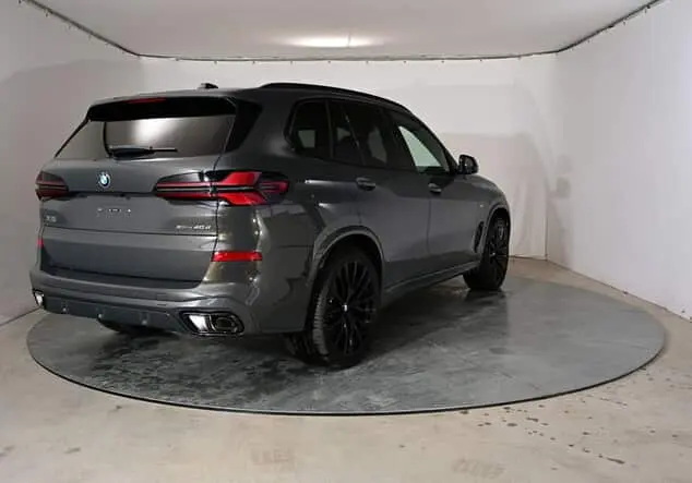 Angebotsdetails BMW X5 BMW X5 40d 259 kW (352 PS) 8-Gang Steptronic xDrive BMW Individual Dravitgrau metallic