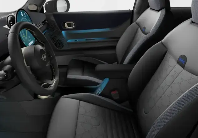 Angebotsdetails MINI Cooper C Classic Trim Steptronic Midnight Black metallic
