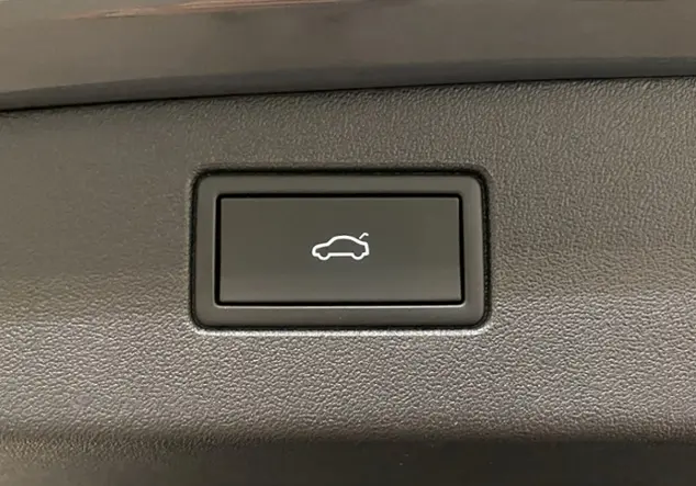 Angebotsdetails Volkswagen Tiguan 2.0 TDI 4Motion R-Line 'Black Style' Grau (Delfingrau Metallic)