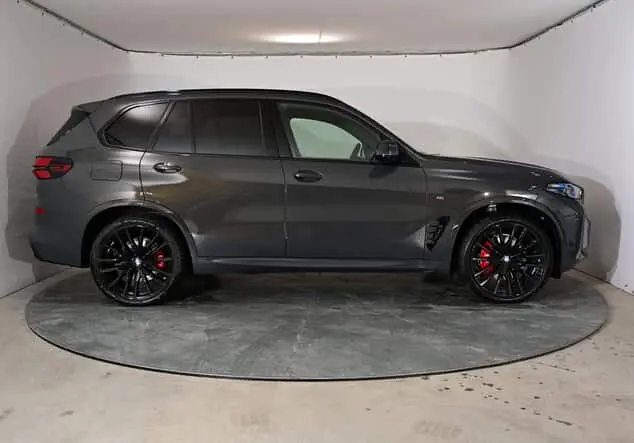 Angebotsdetails BMW X5 BMW X5 40d 259 kW (352 PS) 8-Gang Steptronic xDrive BMW Individual Dravitgrau metallic