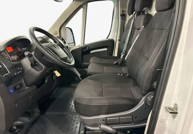 Angebotsdetails Opel Movano CasablancaweiÃ