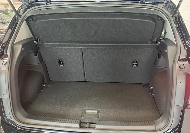 Angebotsdetails Volkswagen T-Cross Schwarz (Deep Black Perleffekt)
