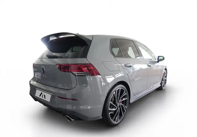 Angebotsdetails VW Golf VIII 2.0 GTI Clubsport Mondsteingrau
