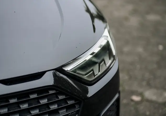 Angebotsdetails Audi A1 Mythosschwarz Metallic