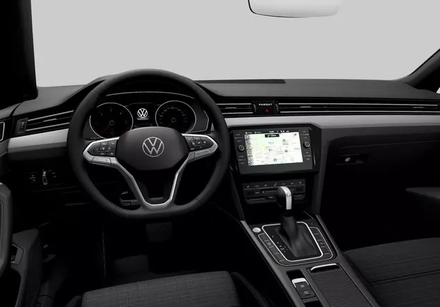 VW Passat Variant Business Deep Black Perleffekt