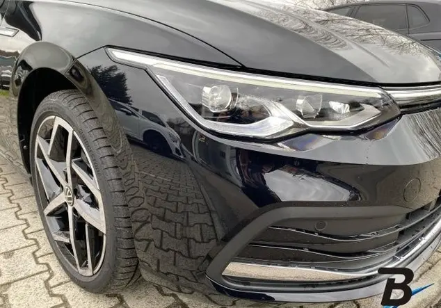 Angebotsdetails Volkswagen Golf Schwarz