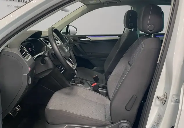 Angebotsdetails Volkswagen Tiguan 2.0 TDI Move / WeiÃ (Pure White)