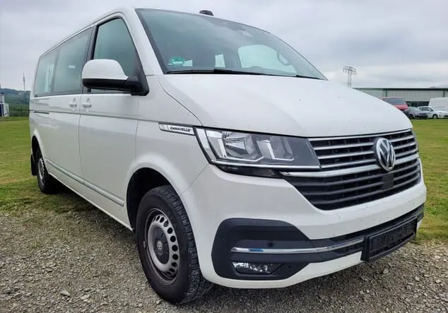 Angebotsdetails Volkswagen T6 Caravelle Candy white