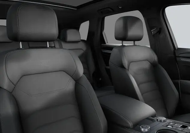 Angebotsdetails Volkswagen Touareg Volkswagen Touareg R-Line 3.0 TDI 210 kW (286 PS) 8-Gang-Automatikgetriebe 4MOTION Grenadillschwarz Metallic