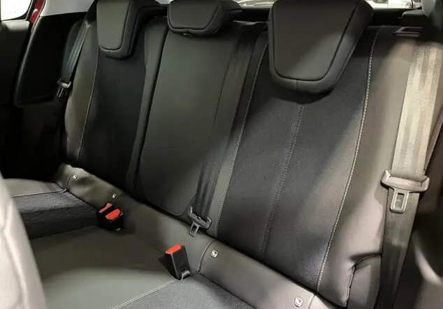 Angebotsdetails Opel Corsa Chili Rot/Kardio Rot