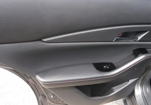 Angebotsdetails Mazda CX-30 2.5L e-SKYACTIV G 140 PS 6MT HOMURA Machine Gray
