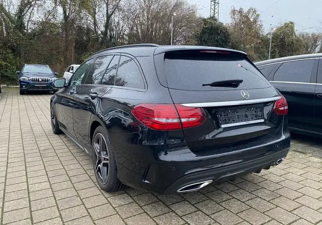 Angebotsdetails Mercedes-Benz C 220 d T NightE Line ED ParkP Schwarz