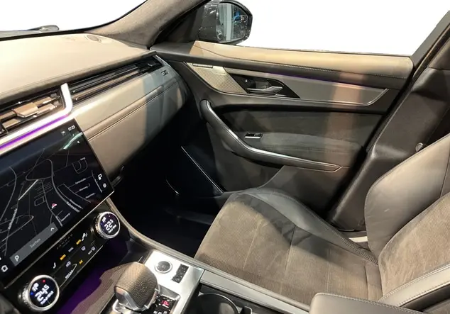 Angebotsdetails Jaguar F-Pace Eiger grey