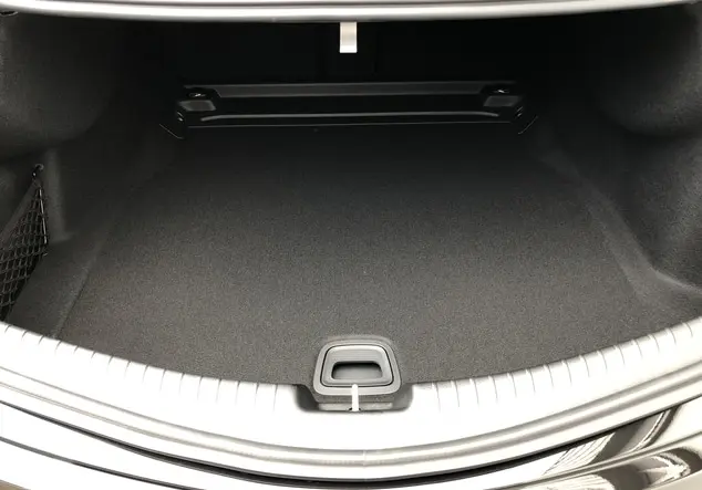 Angebotsdetails Mercedes-Benz Schwarzlack obsidianschwarz