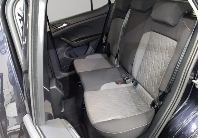 Angebotsdetails Volkswagen T-Cross Schwarz (Deep Black Perleffekt)