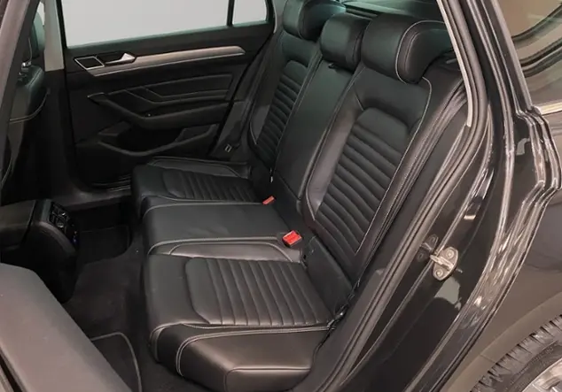 Angebotsdetails Volkswagen Passat Variant GTE 1.4 TSI / Grau (Mangangrau Metallic)