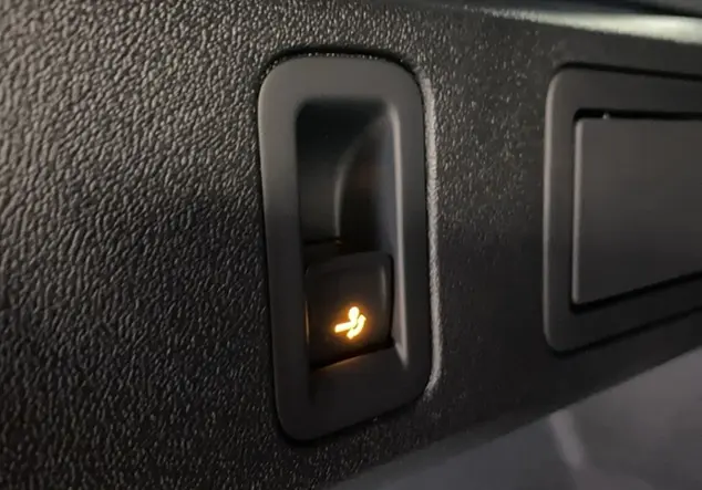 Angebotsdetails Volkswagen Tiguan III R-Line 1.5 eTSI KLIMA NAVI AL Grün (Cipressino-Grün Metallic)