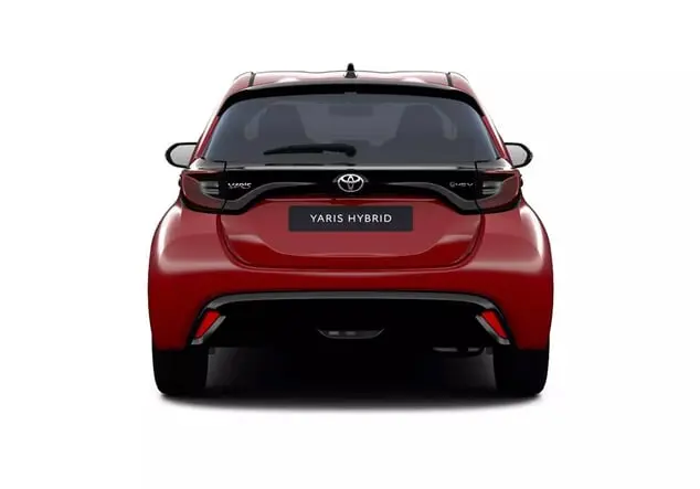 Angebotsdetails Toyota Yaris Toyota YARIS Style 1.5 Dynamic Force Hybrid 85kW (116 PS ) CVT Karminarot Metallic