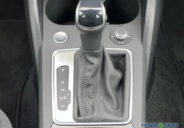 Angebotsdetails Audi A6 mythosschwarz metallic