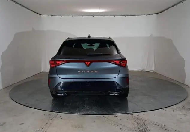 Angebotsdetails Cupra Leon Sportstourer Cupra Leon ST 1.5 eTSI 110 kW (150-PS) 7-Gang-DSG Magnetic Grau Matt