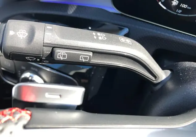 Angebotsdetails Mercedes-Benz CLA Polarweiß