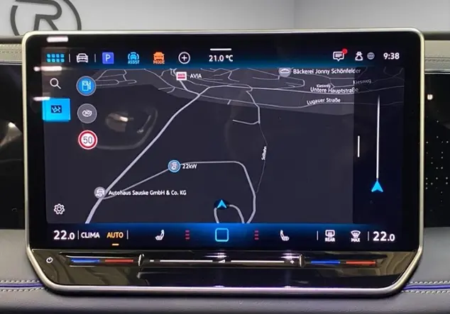 Angebotsdetails Volkswagen Tiguan III R-Line 1.5 eTSI KLIMA NAVI AL Grün (Cipressino-Grün Metallic)
