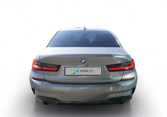 Angebotsdetails BMW 330i Limousine M Sport Gold