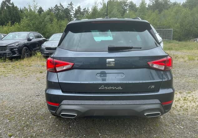 Angebotsdetails Seat Arona Seat FR Black Edition 1.0 TSI 85 kW (116 PS) 7-Gang-DSG Magnetic Grau Metallic / Midn...