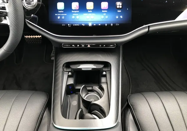 Angebotsdetails Mercedes-Benz E Grau MANUFAKTUR Lack MANUFAKTUR alpingrau uni
