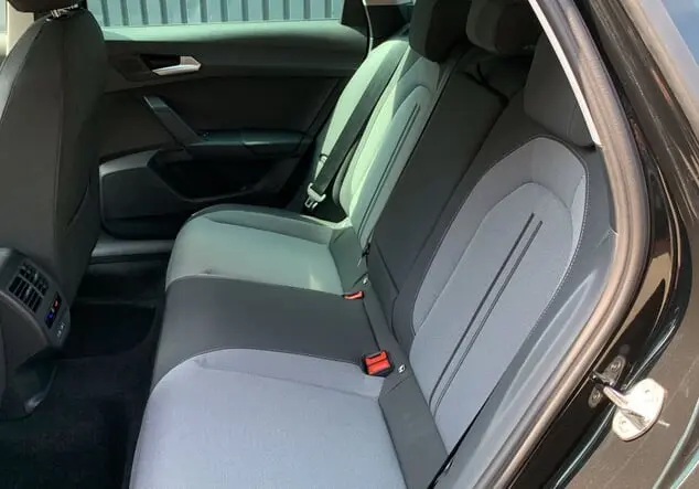 Angebotsdetails Seat Leon Sportstourer Style Edition 1.5 eTSI ACT SUPER DEAL Magnetic Grau Metallic oder Schwarz Metallic
