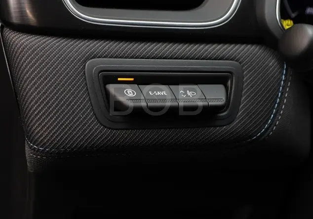 Angebotsdetails Renault Captur Black Pearl-Schwarz (Schwarz)