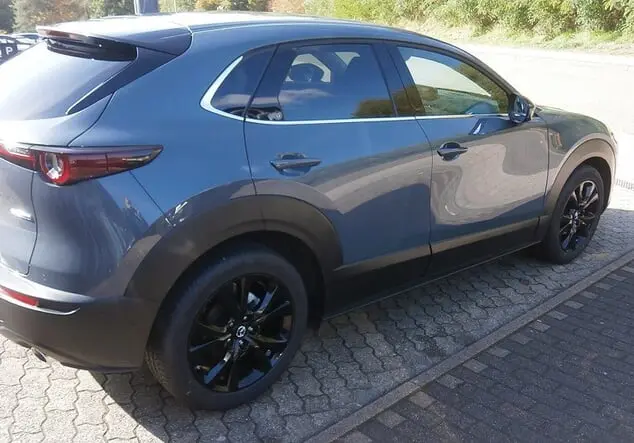 Angebotsdetails Mazda CX-30 2.5L e-SKYACTIV G 140PS 6AT HOMURA POLYMETAL GRAY