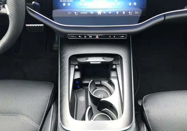 Angebotsdetails Mercedes-Benz E Grau MANUFAKTUR Lack MANUFAKTUR alpingrau uni