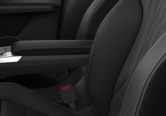 Angebotsdetails BMW 2er Active Tourer 230e Steptronic DCT xDrive Black Sapphire metallic