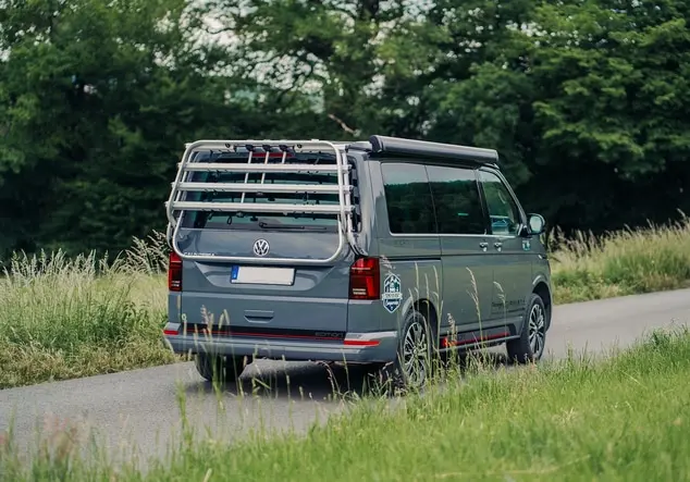 Angebotsdetails Volkswagen T6.1 Pure Grey / Dach Schwarz