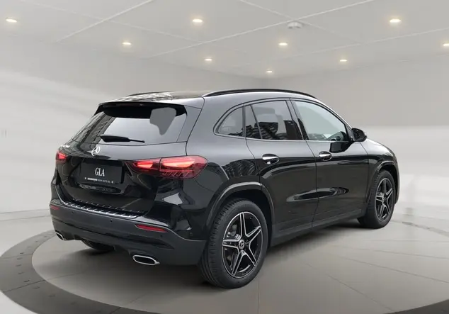 Angebotsdetails Mercedes-Benz GLA Schwarz-lack kosmosschwarz