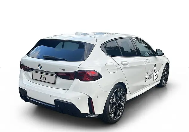 Angebotsdetails BMW 120i M Sport White