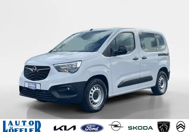 Angebotsdetails Opel Combo-e Kaolin Weiß