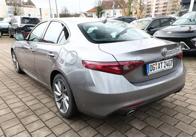 Angebotsdetails Alfa Romeo Giulia Grau
