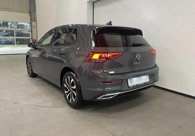 Angebotsdetails VW Golf 1.5 TSI Active Grau (Delfingrau Metallic)