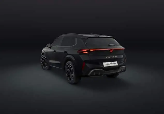Angebotsdetails Cupra Terramar 1.5 e-HYBRID 150 kW (204 PS) 6-Gang-DSG Midnight Schwarz