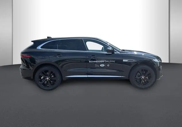 Angebotsdetails Jaguar F-Pace Ultimate Black / Santorini Black