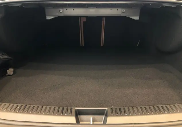 Angebotsdetails Mercedes-Benz E Silberlack hightechsilber