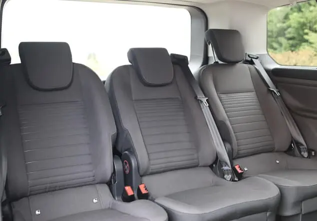 Angebotsdetails Ford Tourneo Chroma-Blau Metallic