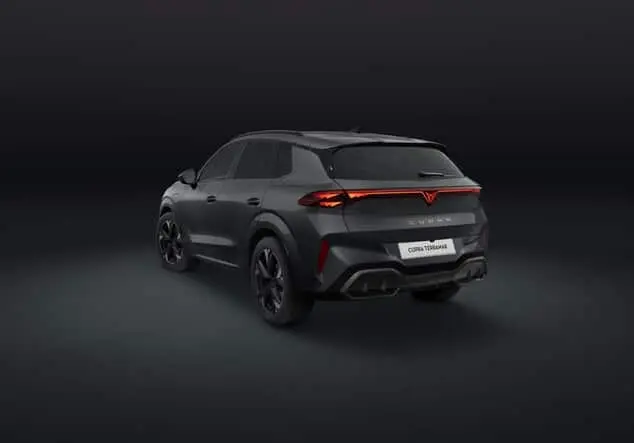 Angebotsdetails Cupra Terramar Cupra Terramar e-HYBRID 1.5 e-HYBRID 150 kW (204 PS) 6-Gang-DSG 150.00 kW (204 PS) Timanfaya Grau