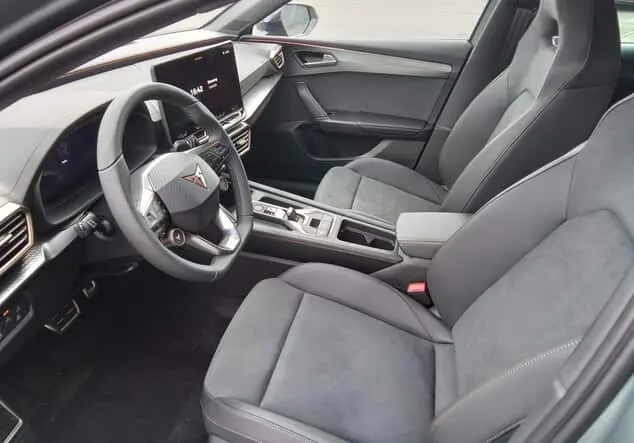 Angebotsdetails Cupra Leon Sportstourer Cupra ST 1.5 eTSI 110 kW (150-PS) 7-Gang-DSG Enceladus Grau Matt/Grau