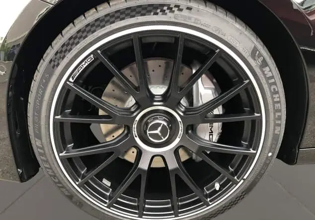 Angebotsdetails Mercedes-Benz E 53 Hybrid 4MATIC+ T-Modell Metalliclack obsidianschwarz
