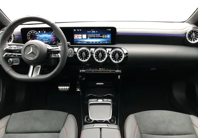 Angebotsdetails Mercedes-Benz CLA Schwarz-Lack kosmosschwarz